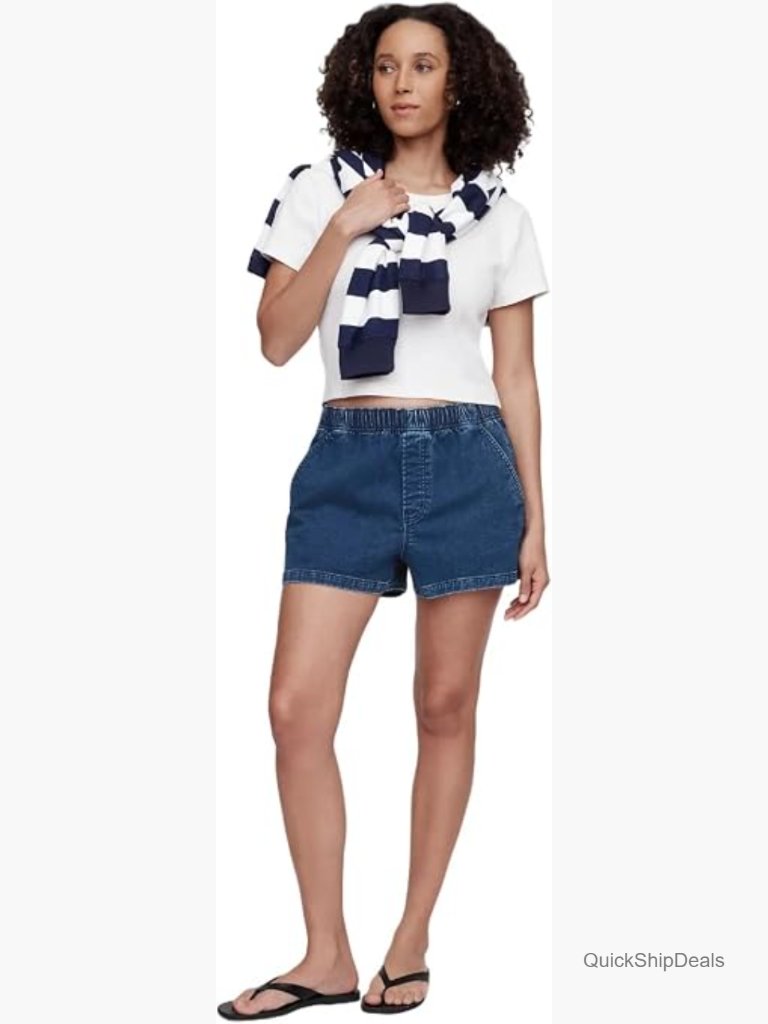 Mid Rise Denim Shorts With Seam Pockets